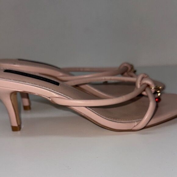 🔥French Connection Blush women’s Heels Sz 10 TwirlC Kitten Heel in Bloomington - Picture 4 of 5